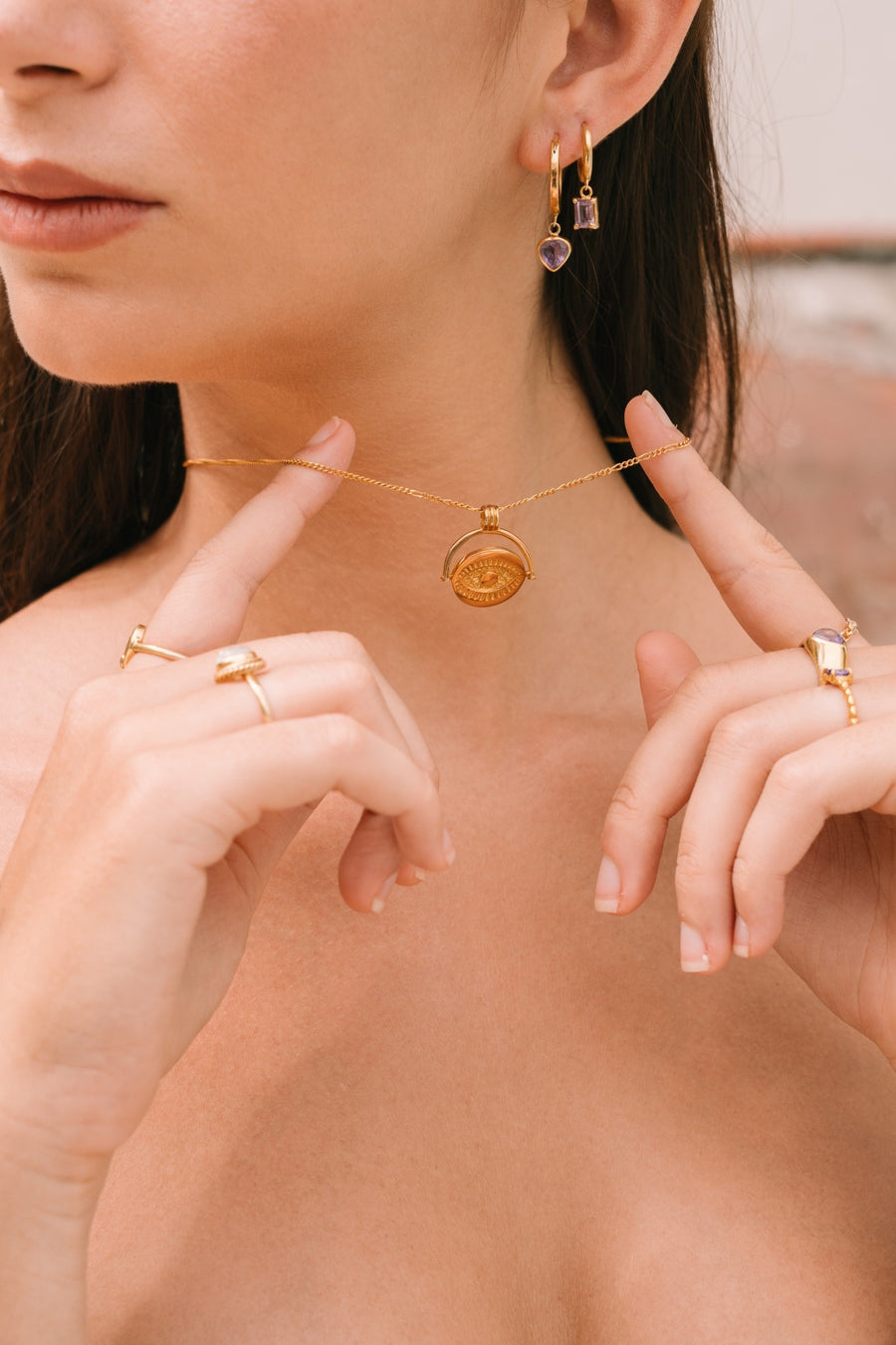 All Eyes On me pendant